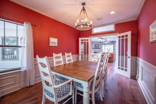 HILLS AND CHILLS home image 14